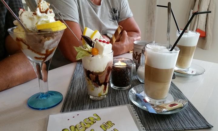 Eiscafé Eiswürfel